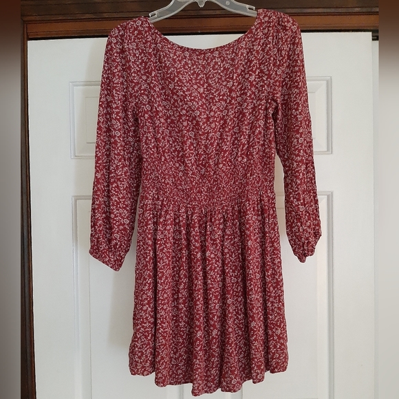 Adorable AE Dress - Picture 6 of 6